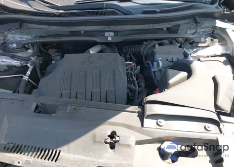 2022 Mitsubishi Eclipse Cross Se S-Awc/Se Special Edition S-Awc/Sel S-Awc/Sel Special Edition S-Awc из США, поврежденный, VIN JA4ATWAA0NZ000728